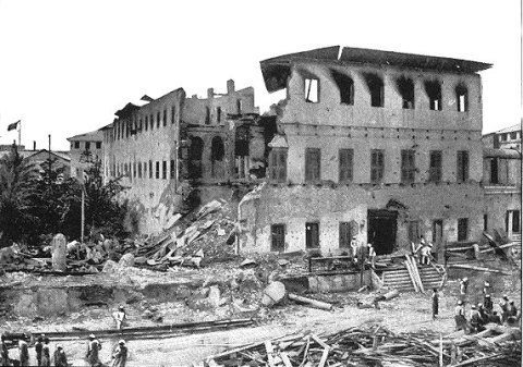 Zanzibar paleis na het bombardement