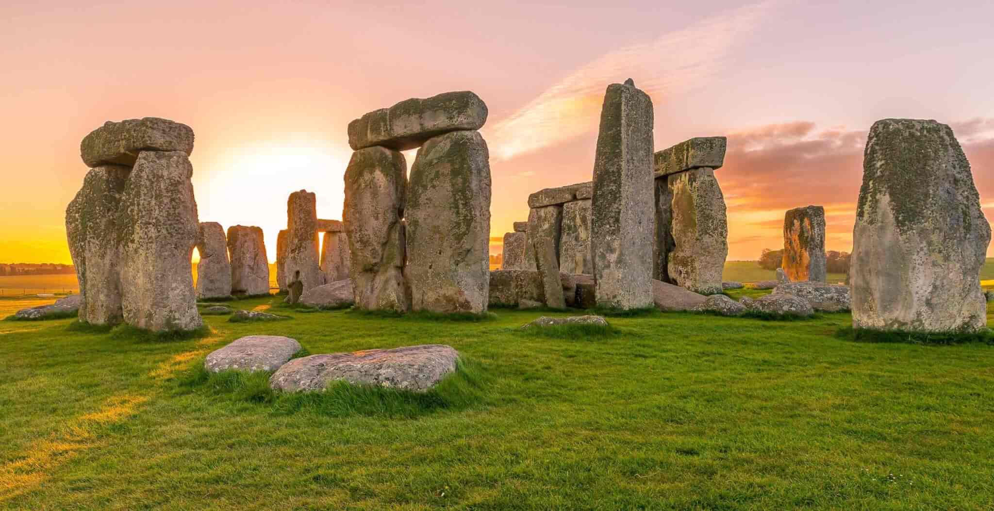 good historical places to visit uk