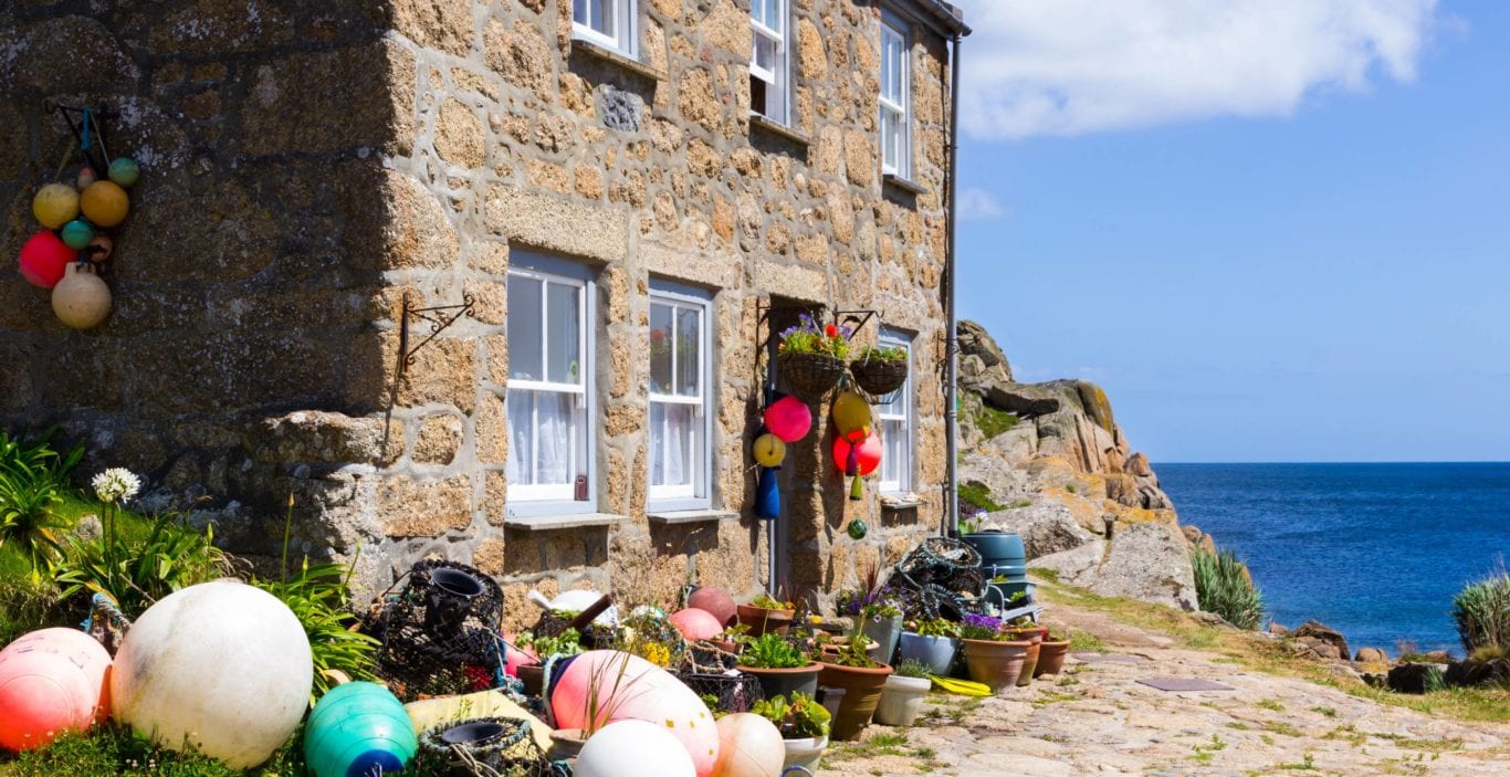 Holiday Cottages by the Sea in Cornwall Historic UK