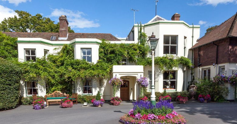 Luxury Country House Hotels in the New Forest - Historic UK