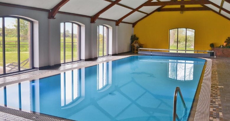 Cottages with Shared Pools in the Lake District - Historic UK